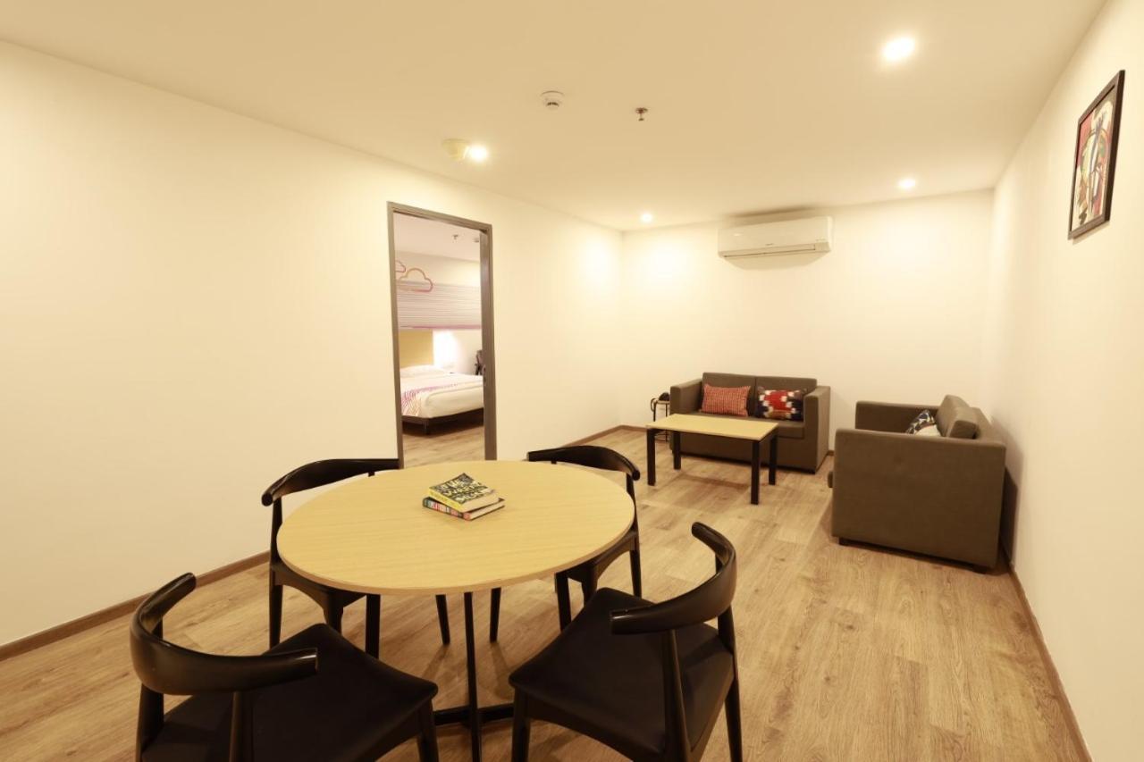 Отель Ginger Ahmedabad Rto Circle Экстерьер фото